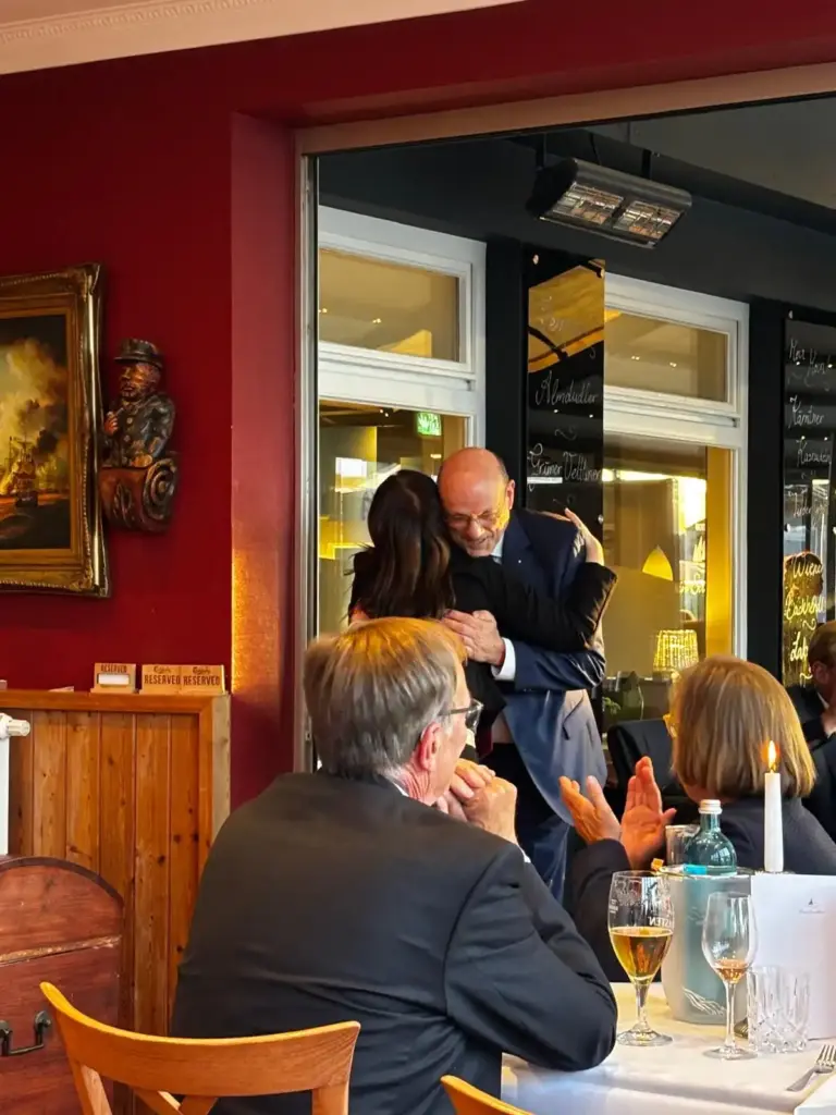 Amtsübergabe beim Lions Club Lübecker Bucht – Bernd übernimmt das Ruder